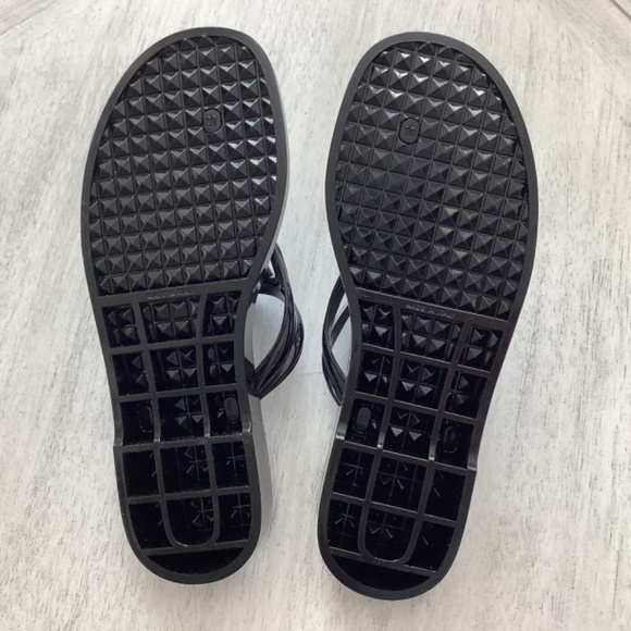 NWOB Valentino Black Thong Rubber Sandals sz 39 - Picture 5 of 7